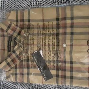 Banana Republic Casual Button Up Shirt.New w/ Tags In Original Packaging